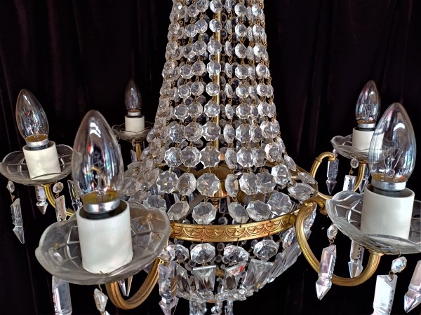 Crystal And Glass Chandelier 6 Arms 9 Lights Tent And Bag Style