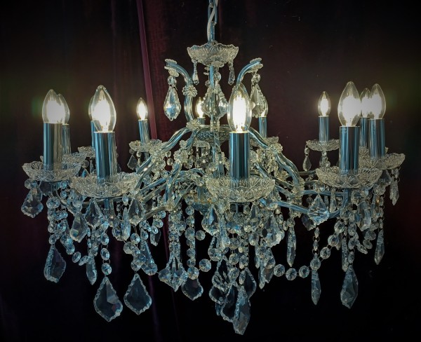 Large 12 arm crystal and glass chandelier pre-owned