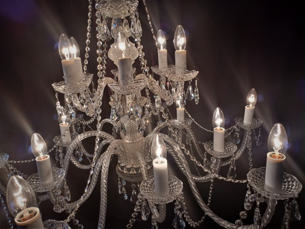 Large 18 Arm Crystal And Glass Chandelier Pre-Owned 