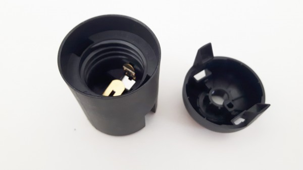 E27 Lamp Holder  2 Part Black Plastic Plain Skirt