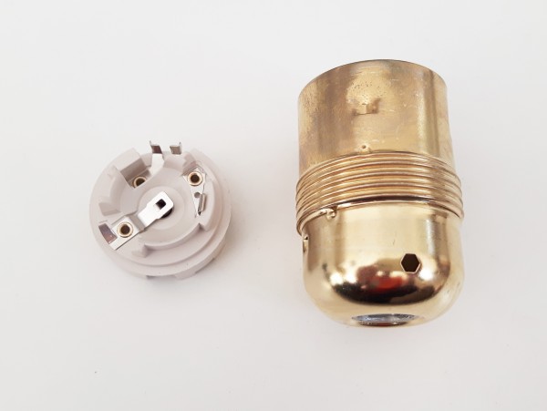 ES E27 lamp holder 3 part plain skirt brass