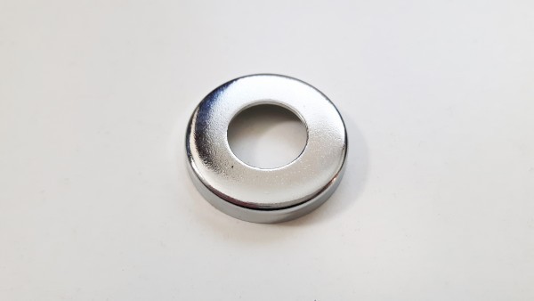 5 X CHROME PRESSED NUT COVERS WASHERS 10MM CENTRE HOLE