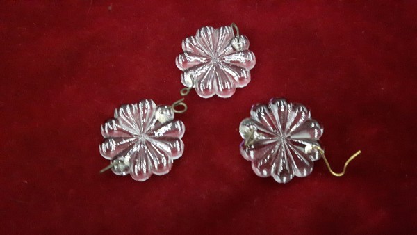 Marie Theresa Glass Rosettes SOLD IN SINGLES 2 Pin Holes 