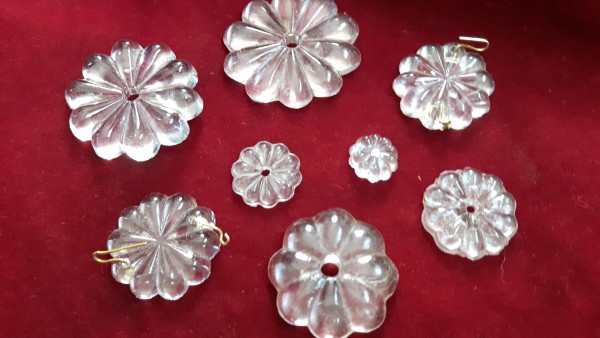 Glass Rosettes Marie Theresa