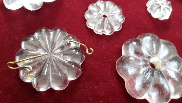 Glass Rosettes Marie Theresa