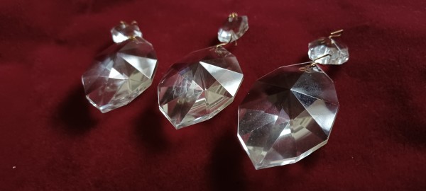 Chandelier crystal droppers