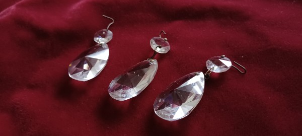 Chandelier Crystal Pear Drop With Button