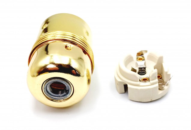 ES E27 lamp holder 3 part plain skirt brass