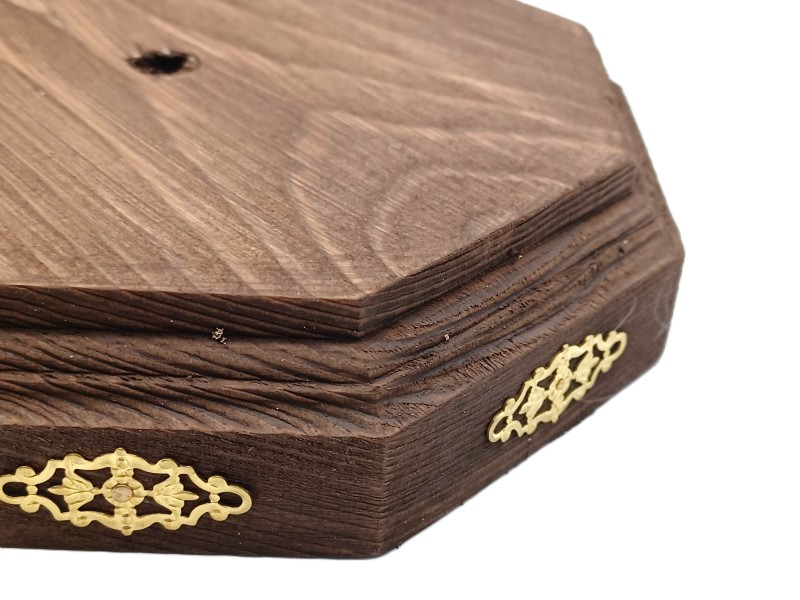 Oak stained pine wooden pattress octagon with brass hook plate
