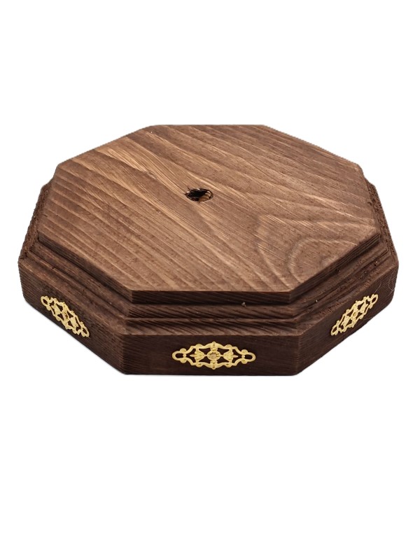 Oak stained pine wooden pattress octagon with brass hook plate