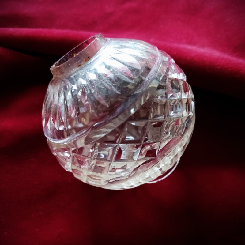 vintage chandelier Centre Column Ball