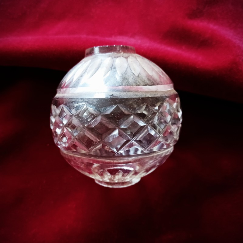 vintage chandelier Centre Column Ball