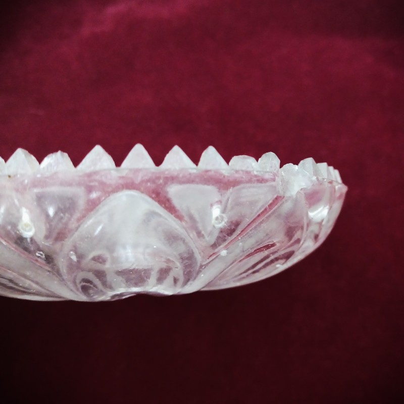 Glass chandelier dish with 10 pin holes