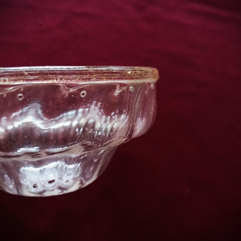 Antique Venetian glass chandelier bottom bowl with 8 arm gallery
