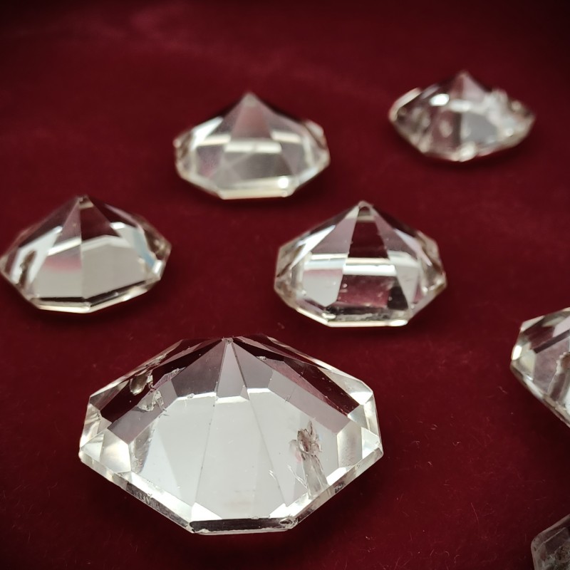 Chandelier Buttons Hand Cut