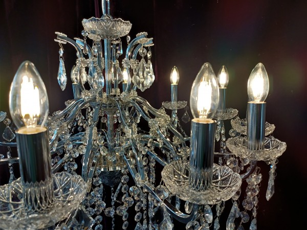 Large 12 arm crystal and glass chandelier pre owned