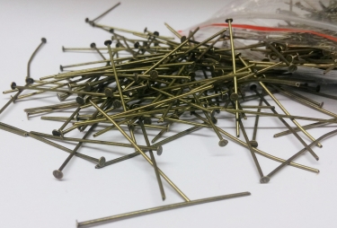35mm CHANDELIER PINS IN OLD ANTIQUE BRASS. pack of 100