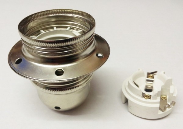 ES E27 bulb-lamp holder 3 part plus shade ring in silver