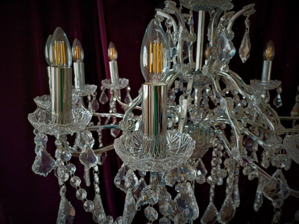 Large 12 arm crystal and glass chandelier pre-owned