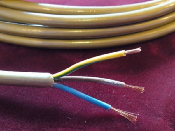 PVC 3 Core Flex Electrical Cable 0.75mm GOLD