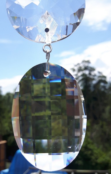 Crystal Sun catcher Crystal Oval With Roundal on 8