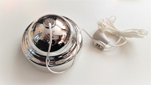 Bathroom Pull Cord Light Switch In Chrome Coloured Plastic In Plain Finish