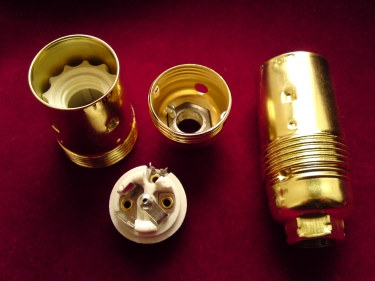 E14 SES bulb lamp holder 3 part plain skirt Brass finish